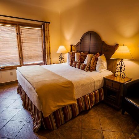 Los Arboles Hotel パーム・スプリングス エクステリア 写真