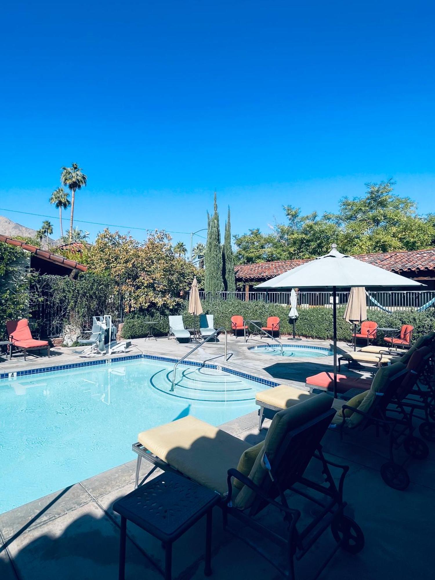 Los Arboles Hotel パーム・スプリングス エクステリア 写真