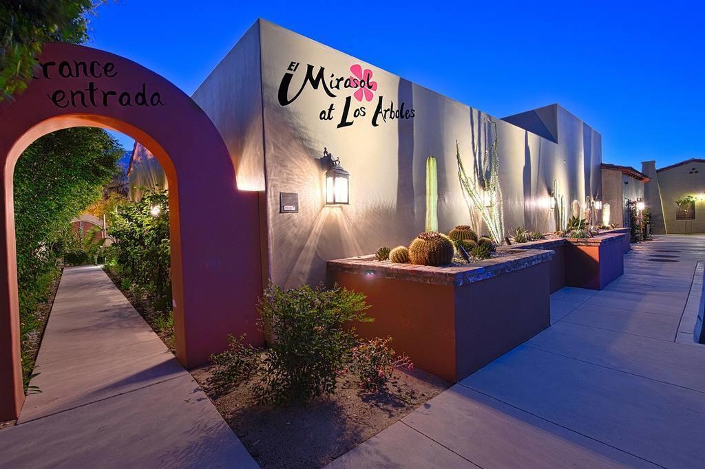 Los Arboles Hotel パーム・スプリングス エクステリア 写真
